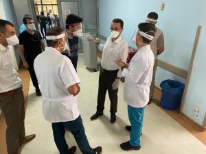 Kaymakam Sinanoğlu Cizre Devlet Hastanesinde incelemelerde bulundu