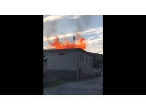 Yukarı Kırzı Köyü Kültür Evinde yangın
