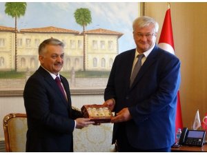 Ukrayna Büyükelçisi: “Antalya’da güvenli turizm için her şeyin hazır olduğuna inanıyorum”