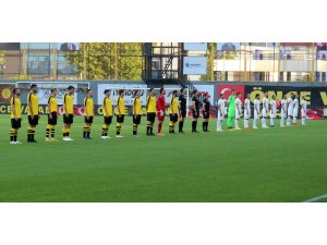 TFF 1. Lig: İstanbulspor: 0 - Akhisarspor: 1