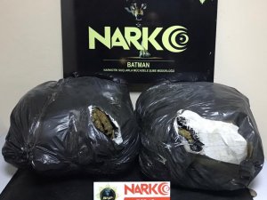 Batman’da 26 kilo 700 gram esrar ele geçirildi