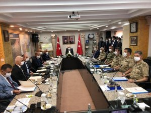 Bakan Soylu başkanlığında Mardin’de güvenlik toplantısı yapıldı