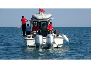 Van Gölü’ndeki batık göçmen teknesi ROW cihazıyla aranıyor