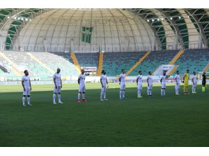 TFF 1. Lig: Akhisarspor: 0 - Keçiörengücü: 3 (İlk yarı sonucu)