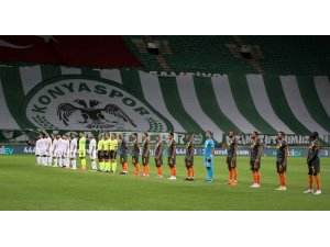 Süper Lig: Konyaspor: 2 -  Aytemiz Alanyaspor: 0 (İlk yarı)