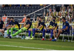 Süper Lig: Fenerbahçe: 3 - Çaykur Rizespor: 1 (Maç sonucu)