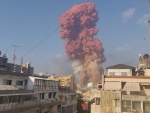 Beyrut patlaması ile ilgili yetkililerden endişelendiren açıklama: Ölü sayısının artmasını bekliyoruz