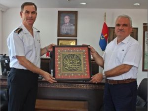 İl Jandarma Komutanı Uysal Ağaoğlu veda ziyaretlerine başladı