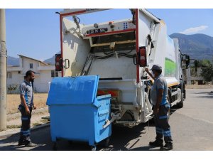 Pamukkale’de bayram sonrası temizlik ve dezenfekte çalışmaları sürüyor