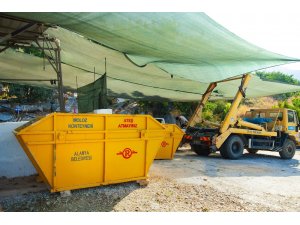 Alanya Belediyesi, Kurban Bayramı’nda 3 bin 528 ton atık topladı