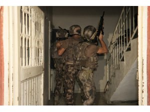 Adana’da PKK’nın gençlik yapılanmasına operasyon: 13 gözaltı
