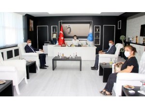 MHP İl Başkanı Demir,  Rektör Karacoşkun’la bir araya geldi