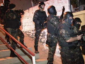 İstanbul'da bin polis ile uyuşturucuya operasyon
