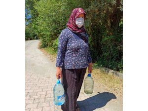 Serdaroğlu köyünde vatandaşlar taşıma su ile ihtiyacını gideriyor