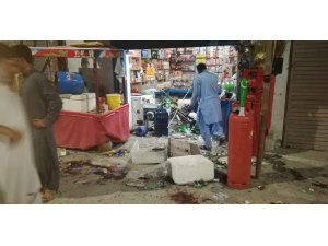 Pakistan’da dükkana bombalı saldırı: 1 çocuk öldü
