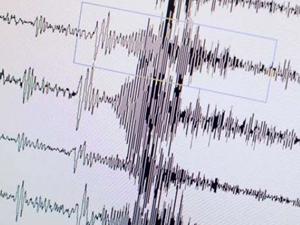 Yunanistan'ın batısı 6.1 şiddetinde depremle sarsıldı