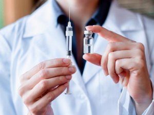 Rusya Sağlık Bakanlığı duyurdu: Aşı üretimi başladı