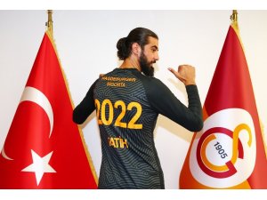 Galatasaray, Fatih Öztürk ile 2 yıllık sözleşme imzaladı