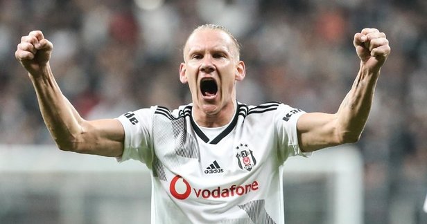 PAOK Beşiktaş maçı hangi kanalda yayınlanacak? PAOK Beşiktaş maçı ne zaman, saat kaçta?