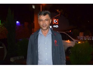 Giresun’un Yağlıdere ilçesinde sel ve heyelanlar nedeniyle mahsur kalan vatandaşların kurtarılması için çalışma yürütülüyor