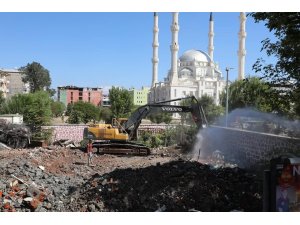 Iğdır’da bulunan tarihi polis merkezi yıkıldı