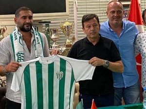 Ümit Karan BAL ekiplerinden Vefaspor ile yeniden yeşil sahalara döndü.