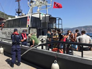 Marmaris açıklarında 35 düzensiz göçmen yakalandı