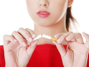 Sigara menopozu hızlandırıyor