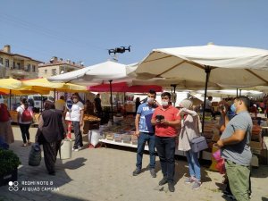 Ürgüp’te pazar alışverişi yapanların ateşi drone ile ölçüldü