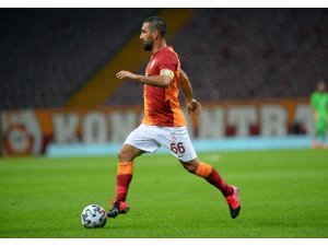 Arda Turan, 3 bin 403 gün sonra kaptan olarak Galatasaray formasıyla