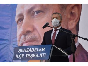 AK Parti Şehzadeler’de Mehmet Emin Çipiloğlu güven tazeledi