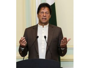 Pakistan Başbakanı Khan: “Tecavüzcüler alenen asılmalı veya kimyasal olarak hadım edilmeli”