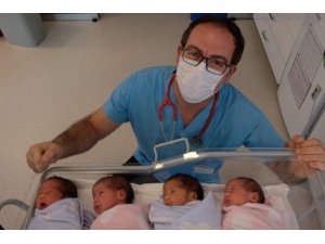 Bursa’da dördüz bebek sevinci