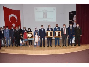 Sinop’ta şehit yakınları ve gazilere devlet övünç madalyası