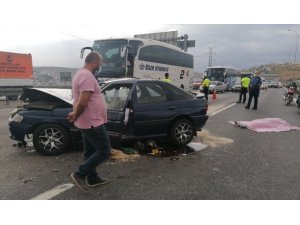 TEM’de otomobil kamyona çarptı: 1 ölü, 5 yaralı