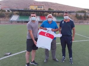 TÜFAD Kayseri Şube Başkanı Osman Yozgat, Yerköyspor futbol akademisini ziyaret etti
