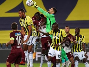 Süper Lig: Fenerbahçe: 0 - A. Hatayspor: 0 (İlk yarı)