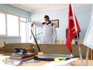 Aksaray Belediyesi dezenfekte çalışmalarını sürdürüyor