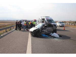 TEM’de feci kaza: 1 ölü, 1 yaralı