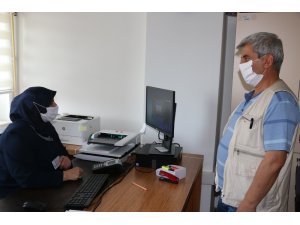 Erzincan’da ehliyet ve kimlik kartı birleştirme işlemleri devam ediyor