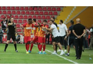 Tugay Kaan Numanoğlu 145 maçına çıkacak