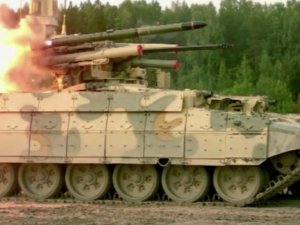 Rusya Başkanı Vladimir Putin, yeni nesil Terminatör tank destek araçları hakkında bilgi aldı.
