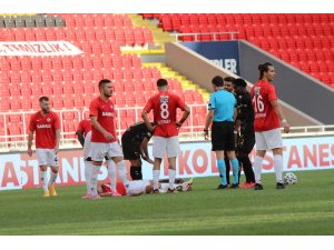 Süper Lig: Göztepe: 2 - Gaziantep FK: 2 (Maç sonucu)