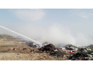 Burhaniye’de çöplük yangını