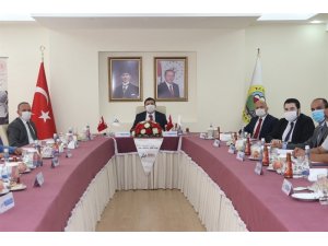 Vali Hüseyin Öner, Serhat Kalkınma Ajansı’nın 75. olağan yönetim kurulu toplantısına katıldı