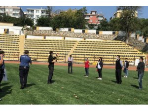 Futbol maçları için polisten güvenliklere eğitim