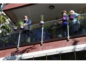Kocaelili yaşlılar “Şifalı Balkonlar” ile nefes alacak