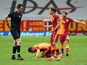 Galatasaray ligde 3 maçtır kazanamıyor