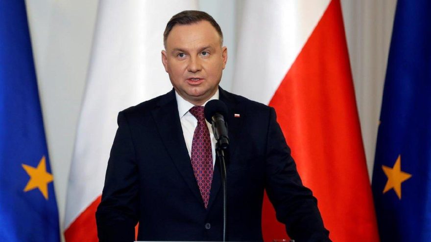 Polonya Cumhurbaşkanı Duda corona virüsüne yakalandı
