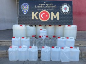 Adana’da kaçak içki ve sigara operasyonu